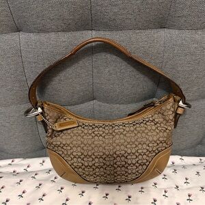 SOLD- COACH 6351 Signature Soho Hobo shoulder bag Y2K